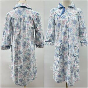 Vintage Morning News Floral Pearl Snap Button Front Housecoat Size Small